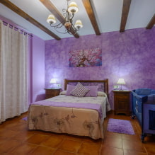 Belle chambre violette à l'intérieur-1